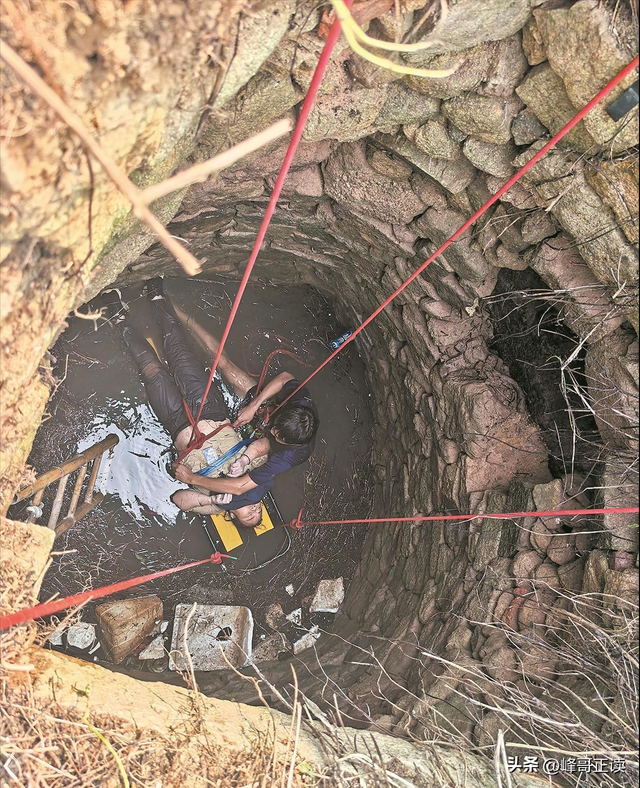 福建女子坠井54小时：被蛇缠身，淹在井水里，想着父母坚持下去