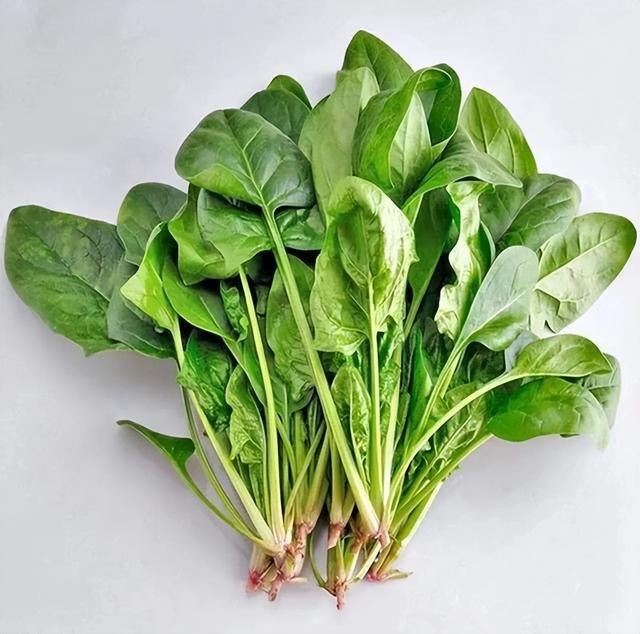 建议男人不管有钱没钱，这8种“黄金菜”多常吃，补肾壮腰强筋骨