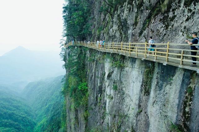 值得一去再去的12个景点，你去了几个？