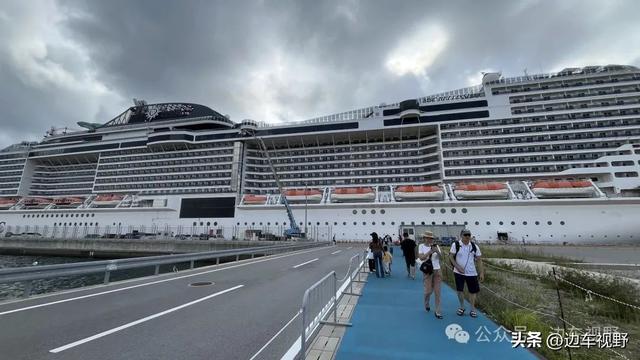 荣耀号航海记：五日夜的蓝海漫游