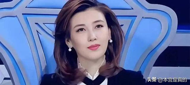 有人说，她是央视镇台之宝，也是央视第一美人，我想说周涛呢