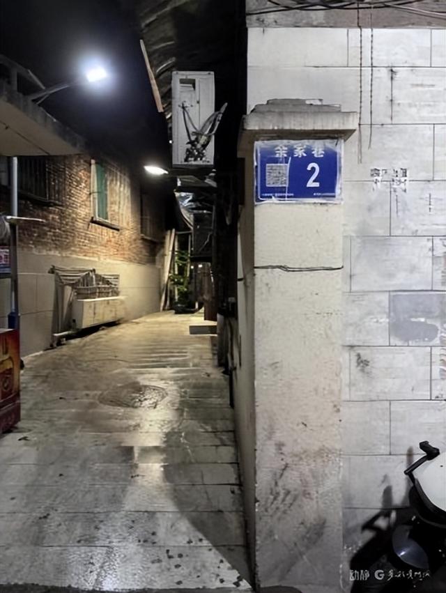 贵阳巷里走丨余家巷：旧巷深处，藏着会讲故事的精酿屋