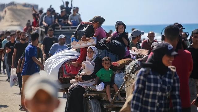 全世界都没想到，带头加入“特朗普联合国”的，是2个反美先锋