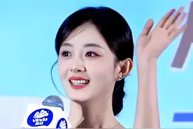 9.7娱资讯：赵丽颖肖战王一博任嘉伦杨洋杨紫檀健次谭松韵刘诗诗图片