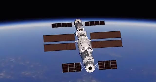 神二十遭遇“太空杀手”？杨利伟昔日噩梦成真，中国展示王牌后手