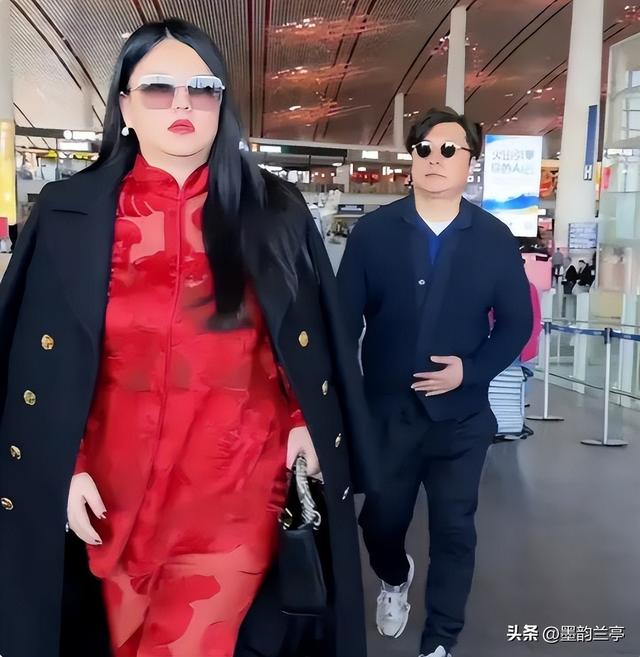 全网封禁仅7天	，李湘"私生活"被扒，原来她从不像表面那么简单