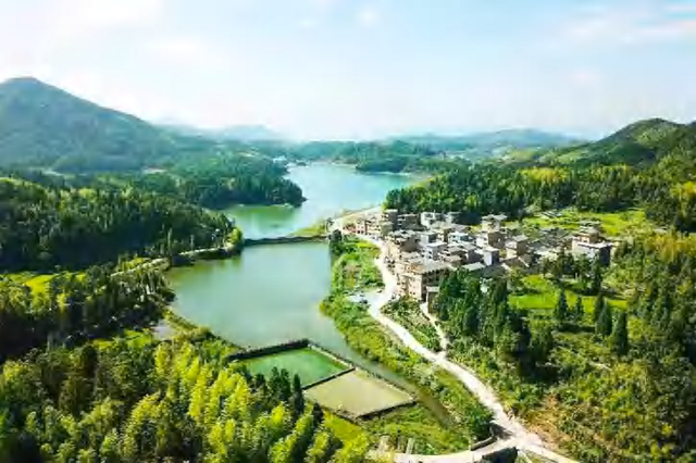 清凉一“夏”！来福建探寻水美避暑胜地