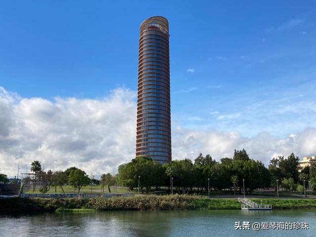 西班牙安达卢西亚地区塞维利亚的建筑