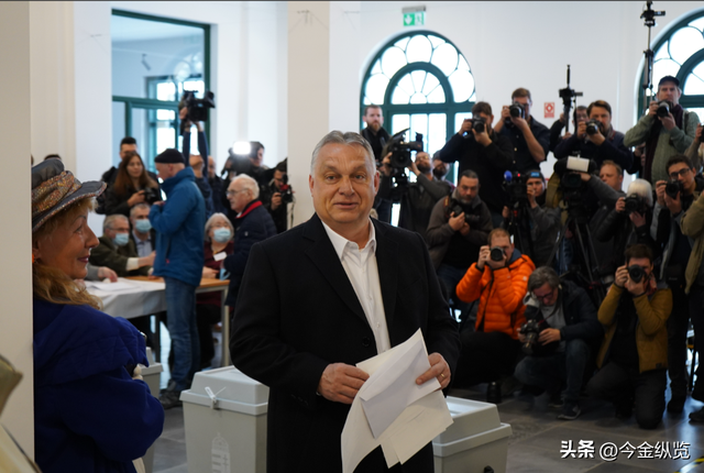 欧尔班麻烦大了！劲敌怒揭"免税遮羞布"，直言车企休想再剥削民众