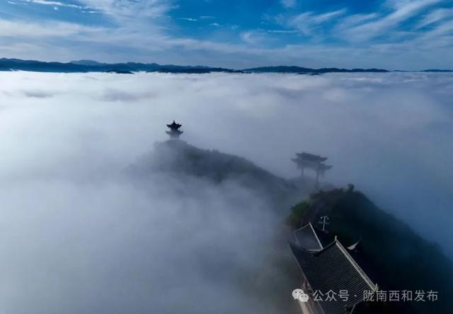 这个秋天 赴一场云华山的云海之约