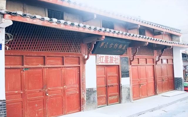 “重生”的民主街 | 烟火依旧，故事常新