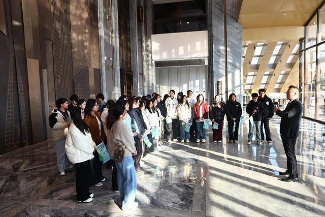 沉浸影都，感触产业新脉动——2025净月粉丝荟收官之作“长春国际影都体验日”活动成功举办