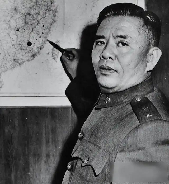 傅作义接到兵败电报	，突然问女儿：你是毛泽东还是聂荣臻派来的