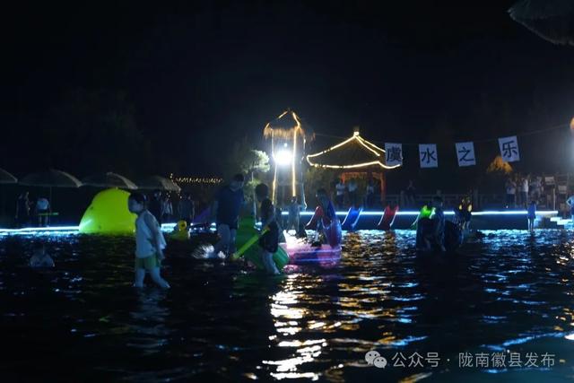 徽县虞关乡燧云关星海仙踪露营基地开业