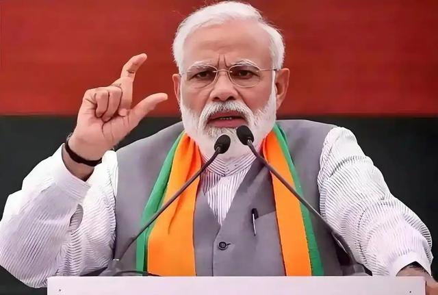 新德里传来爆炸，印度全国震动，莫迪孤注一掷，随时对邻国开战？