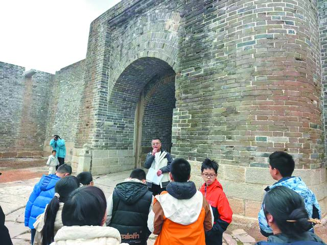 长城铸文脉 实景启新知