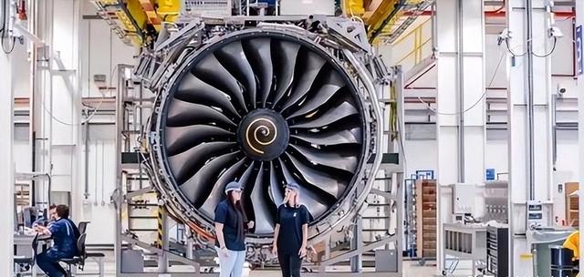 绝不向中国示弱！宁可裁员9000倒闭，也不接受中国的援助