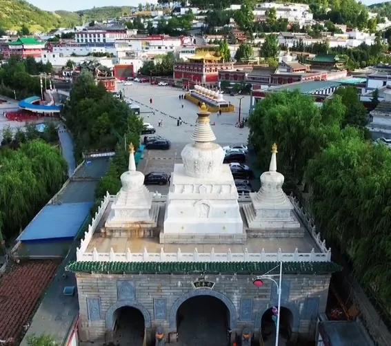 西宁塔尔寺一日游门票价格，旅游攻略，交通路线