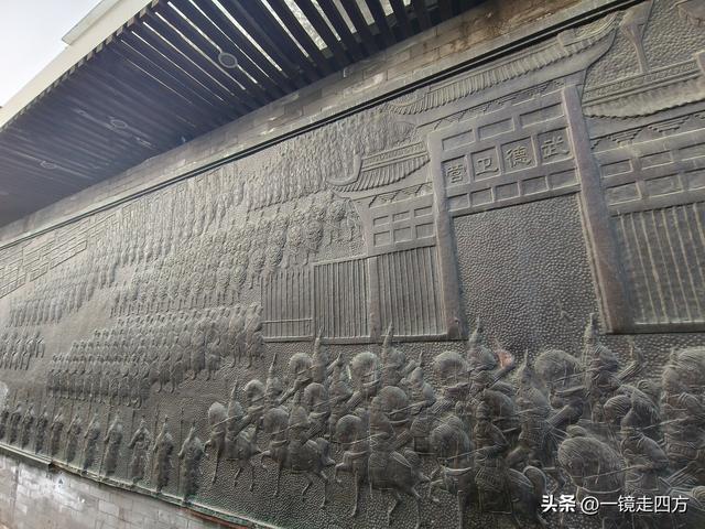 北京雍和宫边的五道营胡同，已成为文艺青年的网红打卡地