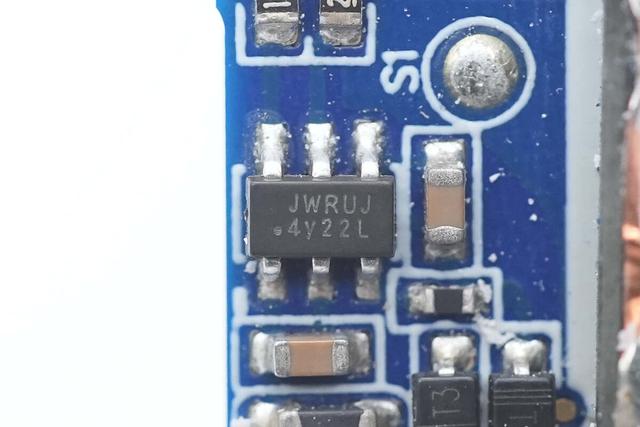 小米120W澎湃秒充+100W PD快充，酷态科10号超级电能充mini拆解