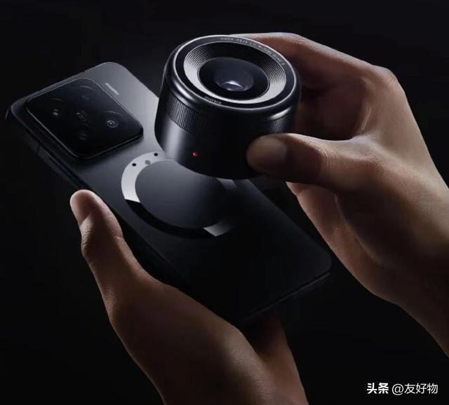 超大杯家族中唯一一英寸大底！小米17Ultra磁吸外挂镜头来了