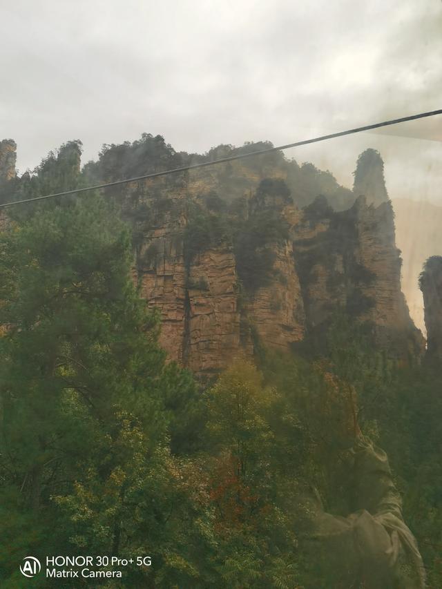 70岁“人生老玩家”发布终极攻略:想赢?先看看你装备齐了没!