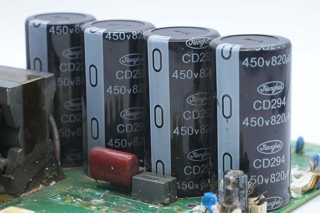 重达18斤的大块头，内部全是灰，麦格米特15kW充电模块拆解