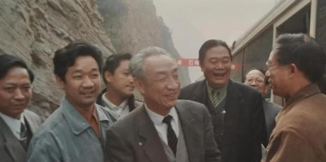 他是叶剑英的大女婿，人称“朴实无华好总理”，97岁了仍精神矍铄