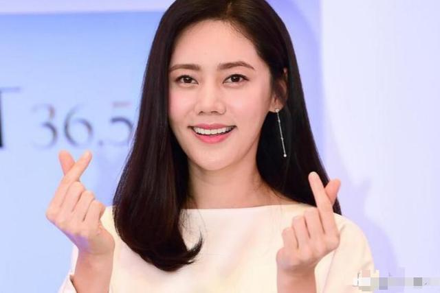 于晓光做梦没想到，韩国总统访华仅3天	，46岁秋瓷炫竟意外火出圈