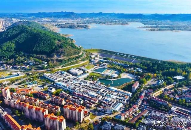 今日起，京山高铁出发新模式，舌尖上的美味等你品尝！