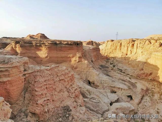 新疆独库公路南段的沿途风景