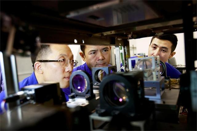 最年轻航天员武飞出征！神舟二十一号有看点！90后守护太空家园