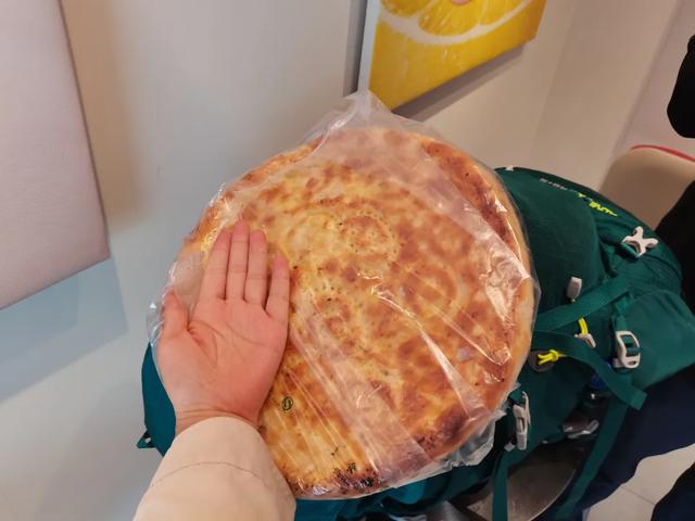 不自驾、不跟团，一个人也要去新疆— —美食篇