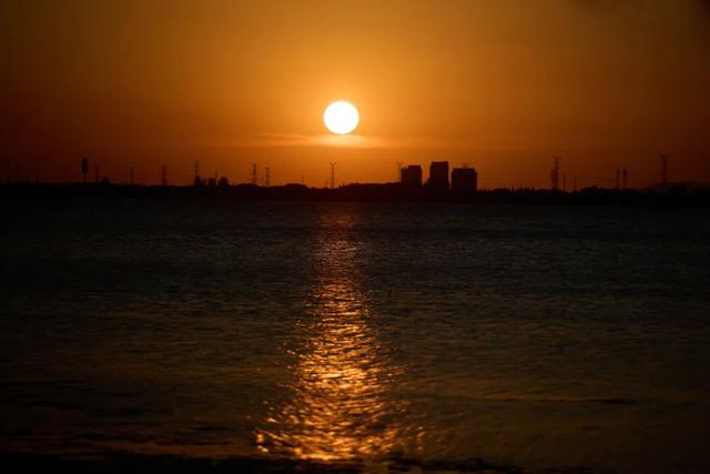 苏州湾这座奇怪的建筑，是啥？