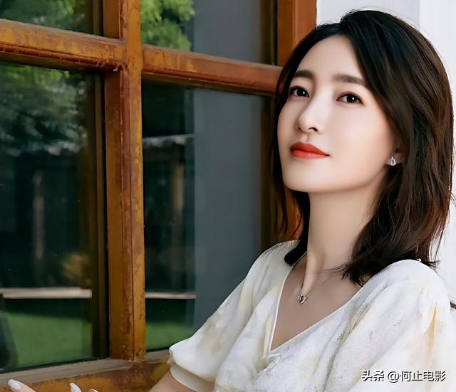 诈骗13.9亿，千万豪车、成堆金条被拍，才知王丽坤夫妇究竟多奢靡