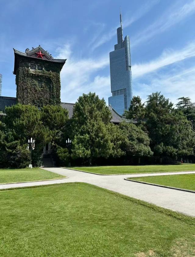 都说杭州比南京还要名气大，两地深度游后，才发现差距真的很大