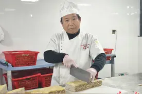 “平均每天要做3吨”，这家老店五代人传承黄陂三鲜图片