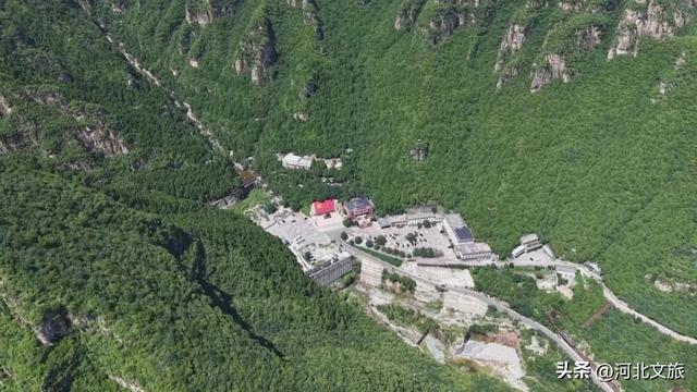 河北保定狼牙山：英雄故地揽胜 自然风光醉人心