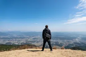 那些过年都不参加聚会的，都是什么人图片