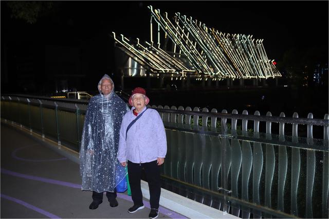 昆明的空中栈道建设是一个极好的构思