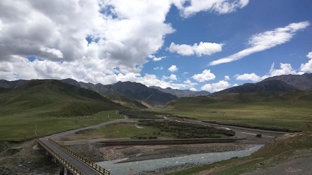 车在路上行，人在景中走——祁连山9号公路旅行记 第三站：野牛沟