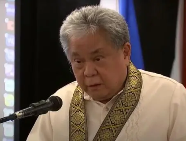 菲律宾跪了！马尼拉时报：我们完蛋了：特朗普抓住了马科斯的把柄