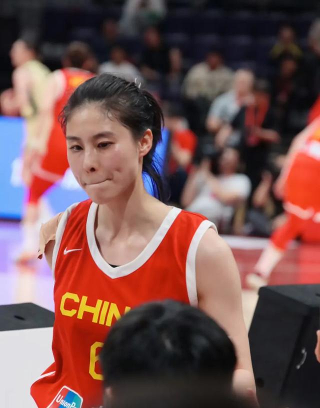 女篮王思雨