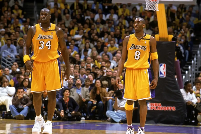 NBA总决赛经典时刻 - 2000年：奥尼尔和科比带领湖人夺冠