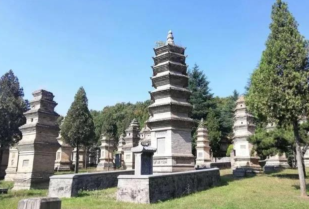 他是释永信师弟，自诩武僧总教头，比释永信更过分，因涉黑被捕