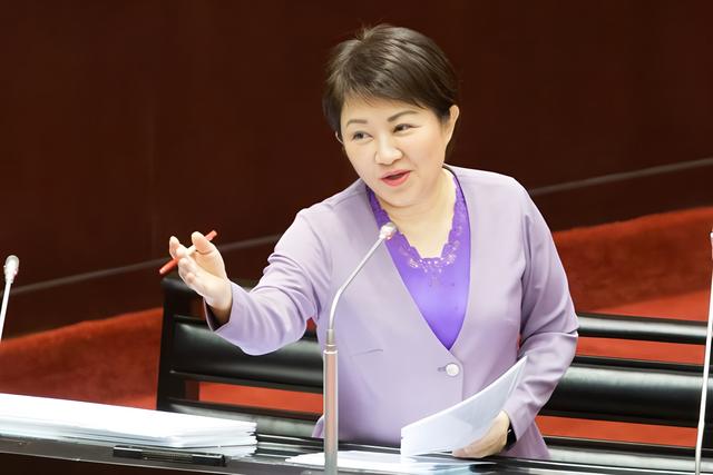 柯文哲刚释放，赖清德呼吁：两岸有共同敌人和目标；要改邪归正？