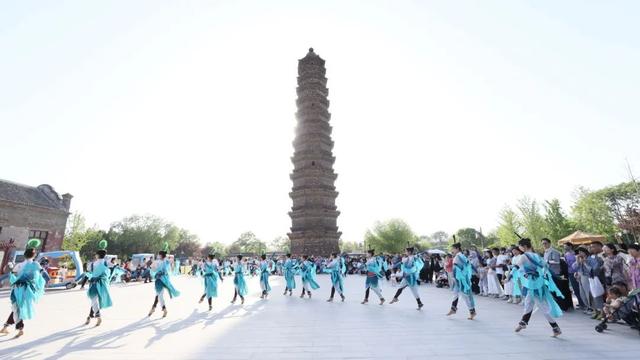 宋韵开封，中得很！