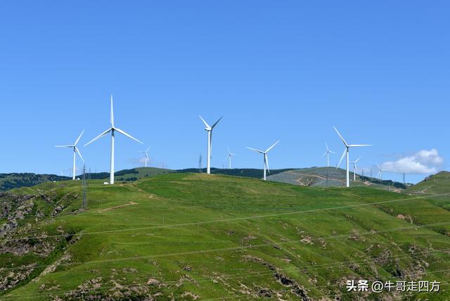 河北麻田岭（上）：绿野铺毡接云影、风轮伴路探山魂