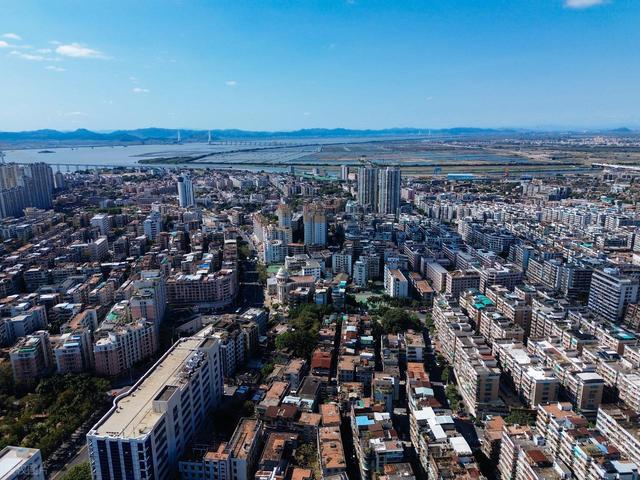 中国最“可惜”的城市，曾是四大经济特区之首，如今沦为三线小城