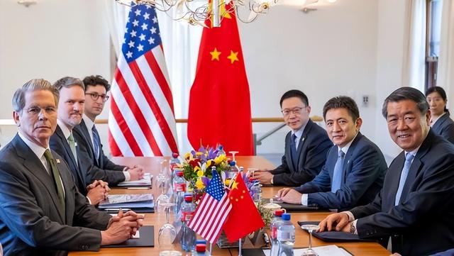 台海还没开战，另一场恶仗已逼近中国，美撕下伪装，基辛格没说错